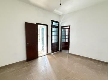 PH · 60m² · 3 Ambientes · PH en Alquiler en Lanús Oeste