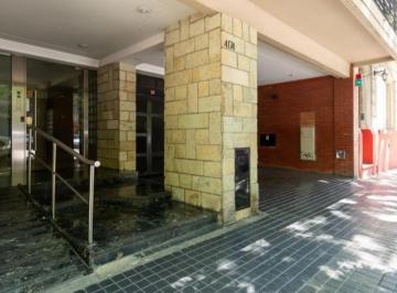 Departamento de 3 ambientes, Almagro · Dueño Directo - Excelente Semipiso con Cochera - Todo Luz!