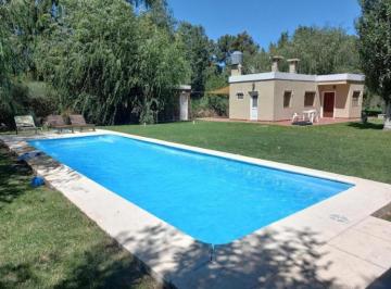 Casa · 70m² · 4 Ambientes · Casa Quinta en Venta - 3 Dorm. 1 Baño - 1.800 m² - General Hornos