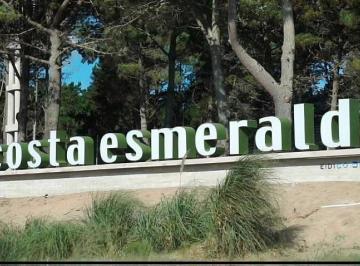 Terreno · 1050m² · Terreno en Barrio Costa Esmeralda Senderos 1