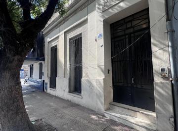 Casa · 320m² · 13 Ambientes · Casa en Barrio Norte