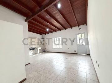 Departamento · 53m² · 2 Ambientes · 1 Cochera · Departamento 2 Ambientes con Patio E Ingreso Para Vehículo. Venado Tuerto