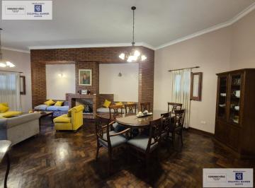 Casa · 75m² · 4 Ambientes · 2 Cocheras · Casa en San Miguel de Tucumán