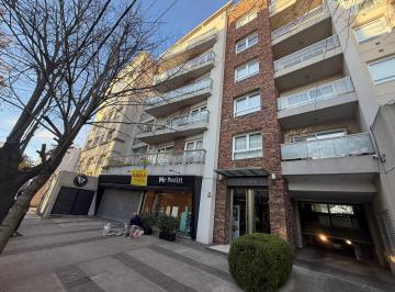 Departamento · 91m² · 3 Ambientes · 1 Cochera · Venta. 3 Ambientes Güemes