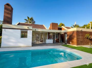 Casa de 6 ambientes, Presidente Perón · Casa 3 Dorm. Pileta Parrilla Jardin El Paraiso Country Club Financiada