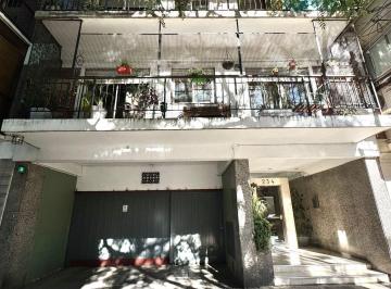 Departamento · 45m² · 2 Ambientes · Alquiler - Caballito - 2 Ambientes con 2 Patios