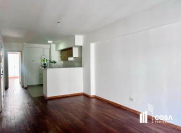 Departamento · 45m² · 2 Ambientes · 1 Cochera · Venta Departamento 1 Dormitorio con Cochera y Patio Centro Rosario Santa Fe