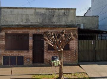 Casa de 1 ambiente, Quilmes · Venta de Casa en Bernal
