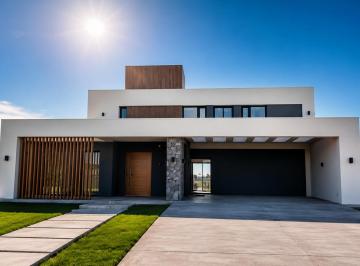 Casa de 5 ambientes, Berazategui · Casa en Venta en Puerto Nizuc
