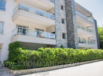 Departamento · 82m² · 3 Ambientes · 1 Cochera · 3 Ambientes en Tortugas