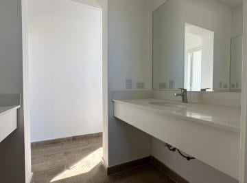 Casa · 210m² · 5 Ambientes · 2 Cocheras · Casa en Venta 4 Dorm. Zona Potrero de Garay