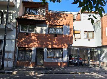 Casa de 6 ambientes, Floresta · Casa en Triplex S/expensas Amueblada