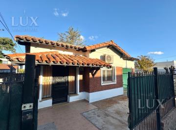 Casa · 115m² · 3 Ambientes · 1 Cochera · Casa - Benavidez