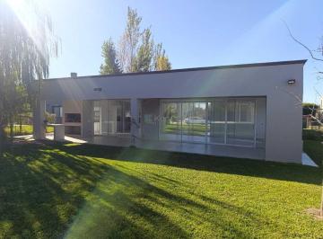 Casa · 134m² · 4 Ambientes · Casa en Venta en San Sebastian - Area 11, San Sebastian, Escobar