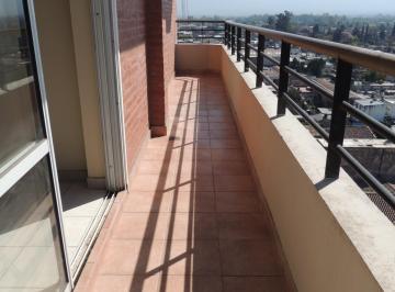 Departamento de 4 ambientes, San Miguel de Tucumán · Amplio Depto en Piso 12, 4 Ambientes 2 Baños Piscina Sum Balcón Corrido