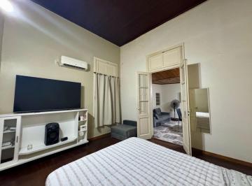 Casa · 139m² · 5 Ambientes · 1 Cochera · Venta Casa Dos Dorm. Patio Barrio Belgrano
