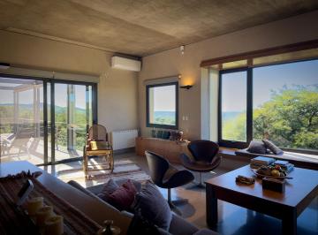 Casa · 800m² · 4 Dormitorios · 9 Cocheras · Casa en Venta 4 Dorm. en Corral de Barrancas Irrepetible