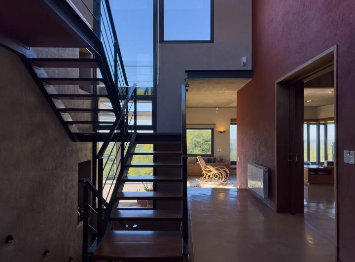 Casa · 800m² · 4 Dormitorios · 9 Cocheras