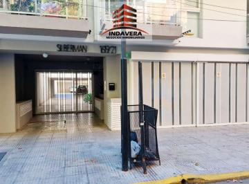 Garage , Tres de Febrero · Comoda Cochera Semicubierta 12 m² en Venta – Santos Lugares