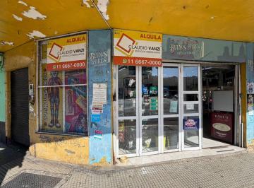 Local comercial , Belgrano · Alquiler – Local Comercial en Esquina Única