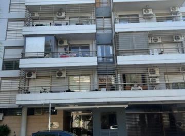 Departamento de 3 ambientes, Caballito · Alquiler Excelente Departamento 3 Ambientes Plaza Irlanda