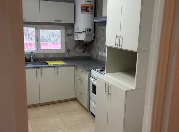 Departamento de 3 ambientes, San Cristobal · Departamento en Alquiler