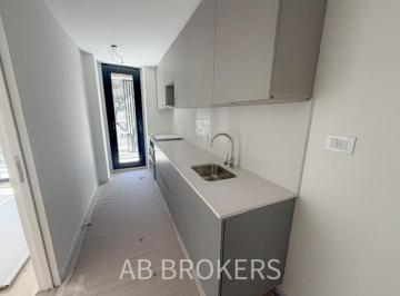 Departamento · 77m² · 3 Ambientes · 1 Cochera · Departamento en Venta 3ambientes en Recoleta con Cochera. Full Amenities - Piscina