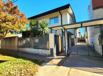 Casa de 3 ambientes, Ituzaingó · Duplex en Venta en Ituzaingo Norte