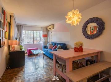 Departamento · 75m² · 4 Ambientes · 1 Cochera · Venta Pocitos Tres Dorm con Garaje