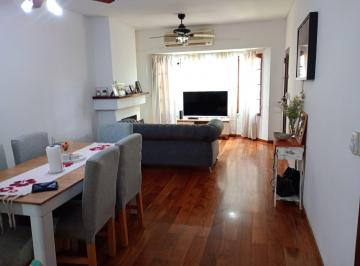 Casa de 4 ambientes, Tigre · Vendo Mi Casa