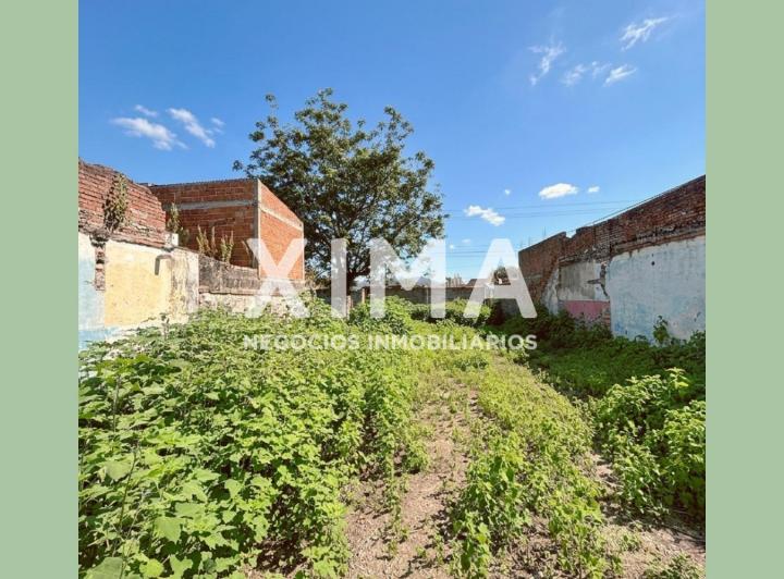 Terreno · 330m²