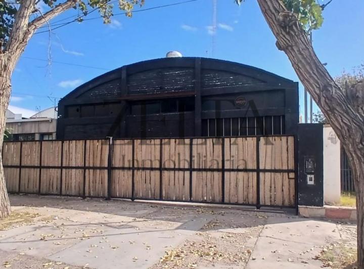 Bodega-Galpón · 480m² · 3 Ambientes