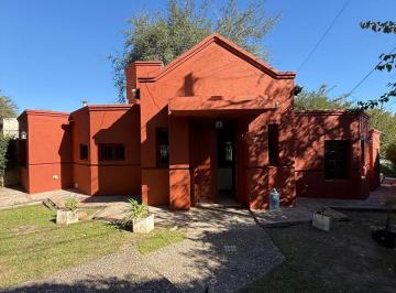 Casa · 201ha · 2 Ambientes · 2 Cocheras · Casa en Venta Villa Allende Condor Alto