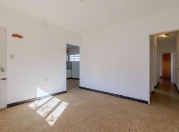 PH · 73m² · 3 Ambientes · PH Venta Barrio Centro Planta Alta 2 Dorm. Terraza Amplio Luminoso