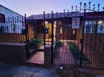 Casa · 100m² · 6 Ambientes · 1 Cochera · Casa - Alta Cordoba
