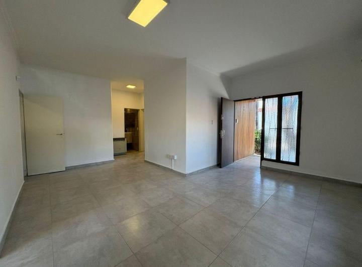 Casa · 154m² · 6 Ambientes · 2 Cocheras