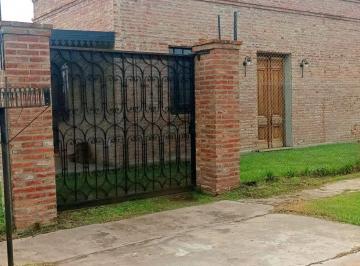 Casa · 2 Ambientes · Casa en Funes (Funes Norte)
