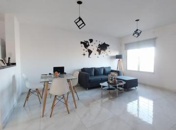 Casa · 125m² · 7 Ambientes · 2 Cocheras · Venta Casa 3 Dorm. - B° Vicor B - Zona Cpc Av Armada Argentina