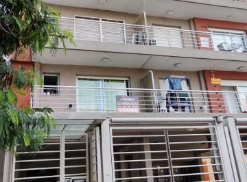 Departamento de 1 ambiente, Morón · Alquiler Depto Apto Profesional o Vivienda. Moron Centro