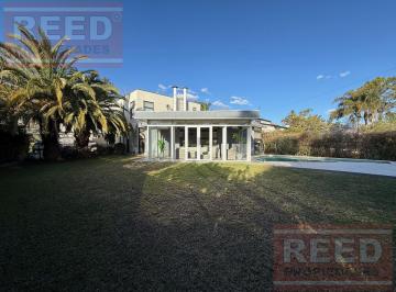 Casa · 400m² · 4 Dormitorios · 2 Cocheras · Reed Vende Casa - Miraflores