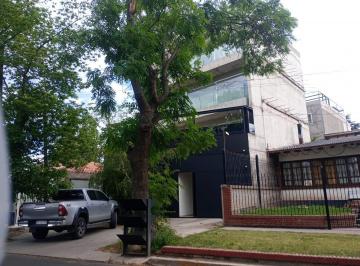 Departamento · 100m² · 1 Ambiente · 2 Cocheras · Departamento en La Puntilla