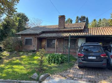 Casa de 5 ambientes, San Fernando · Casa en Una Planta, en Muy Linda Cuadra de Punta Chica