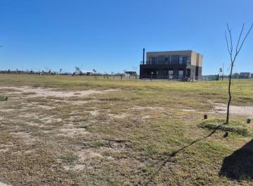 Terreno · 700m² · Terreno Lote en Venta en Nativas, Puertos, Escobar
