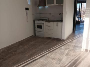 Departamento de 2 ambientes, Lomas de Zamora · Departamento Muy Buena Ubicación