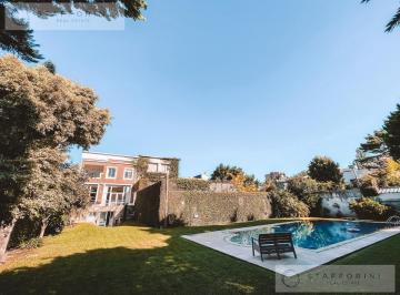 Casa · 600m² · 7 Ambientes · 5 Cocheras · Casa de 7 Ambientes con Pileta en Alquiler - Bajo Belgrano / Belgrano Chico