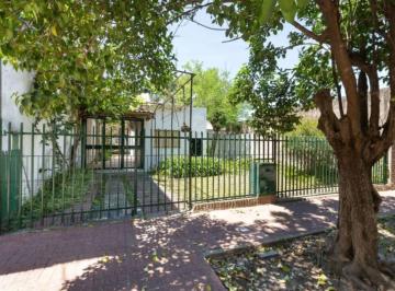 Casa de 3 ambientes, Tres de Febrero · Venta Casa 3 Amb en Martin Coronado - Permuta
