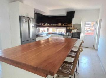 Casa · 270m² · 5 Ambientes · 2 Cocheras · Casa en Venta, 5 Ambientes, en Barrio San Sebastian, Area 9, Pilar, Apto Crédito