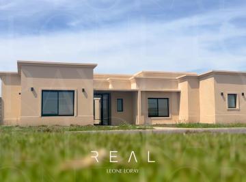 Casa · 170m² · 5 Ambientes · 1 Cochera · Casa en Venta, 5 Ambientes, Barrio San Sebastian, Pilar, Area 11, Al Lago Oportunidad!