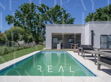 Casa · 130m² · 4 Ambientes · 3 Cocheras · Casa en Venta, 4 Ambientes, San Sebastian, Pilar