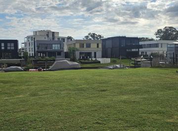 Terreno · 527m² · Venta Lote Barrio Nautico El Canal